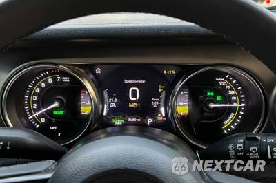 2023 Jeep Wrangler 4xe 4 Door Willys - zdjęcie 27 z 38 - miniatura
