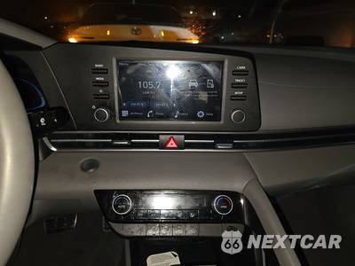 2026 Hyundai Elantra SEL Sport - zdjęcie 11 z 28 - miniatura