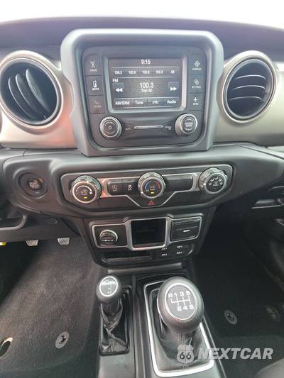 2018 Jeep Wrangler Unlimited Sport - zdjęcie 11 z 26 - miniatura