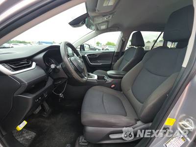 2022 Toyota RAV4 LE - zdjęcie 7 z 20 - miniatura