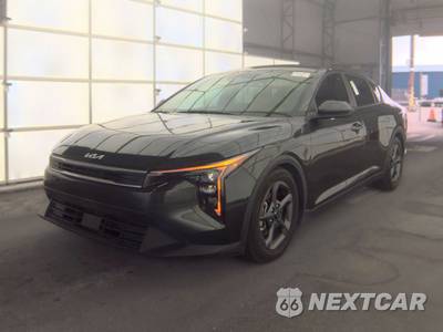 2025 Kia K4 LXS - zdjęcie 1 z 26 - miniatura