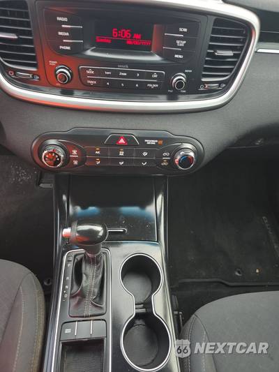 2016 Kia Sorento L - zdjęcie 11 z 23 - miniatura