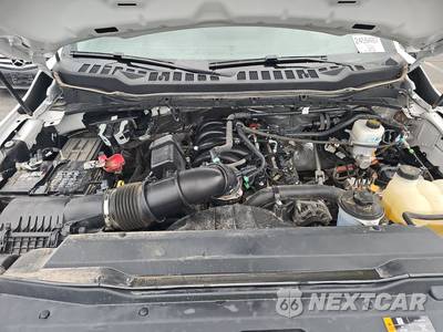 2025 Ford Super Duty F-250 XLT Crew Cab Medium Bed - zdjęcie 15 z 29 - miniatura