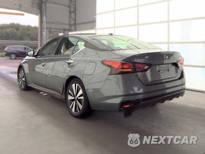 2022 Nissan Altima SV - zdjęcie 6 z 49 - miniatura