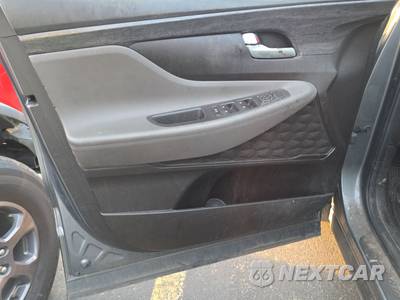 2019 Hyundai Santa Fe SE - zdjęcie 9 z 18 - miniatura