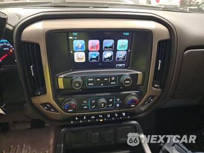 2017 GMC Sierra 2500 Denali HD Crew Cab Medium Bed 5SA - zdjęcie 11 z 55 - miniatura