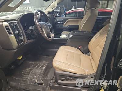 2017 GMC Sierra 2500 Denali HD Crew Cab Medium Bed 5SA - zdjęcie 7 z 55 - miniatura