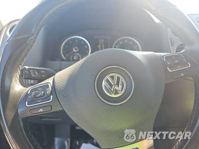 2017 Volkswagen Tiguan Limited - zdjęcie 10 z 28 - miniatura