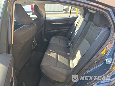 2026 Toyota Camry LE - zdjęcie 9 z 24 - miniatura