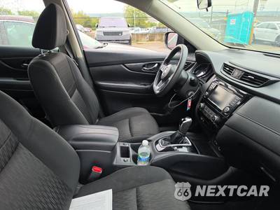 2018 Nissan Rogue S - zdjęcie 8 z 45 - miniatura