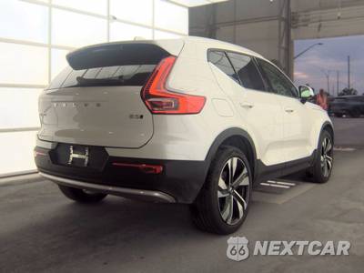 2024 Volvo XC40 B5 Ultimate Bright Theme - zdjęcie 4 z 23 - miniatura