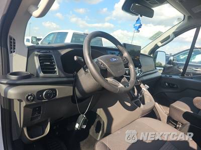 2026 Ford Transit Passenger Van XLT Low Roof 148.0" WB - zdjęcie 11 z 17 - miniatura