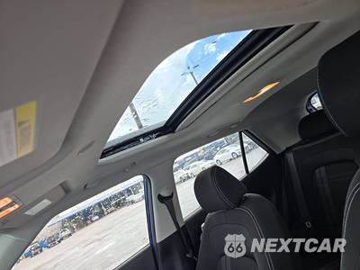 2022 Hyundai Venue SEL - zdjęcie 17 z 21 - miniatura