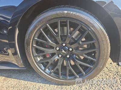 2019 Ford Mustang GT Coupe - zdjęcie 9 z 23 - miniatura