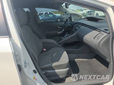 2011 Toyota Prius Three - zdjęcie 8 z 21 - miniatura