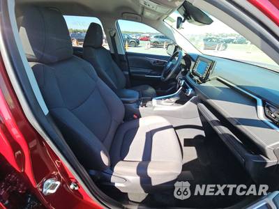 2022 Toyota RAV4 Hybrid LE - zdjęcie 8 z 28 - miniatura