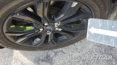 2022 Ford Edge Titanium - zdjęcie 28 z 31 - miniatura