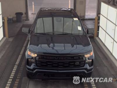 2022 Chevrolet Silverado 1500 Custom Crew Cab Short Bed 1CX - zdjęcie 2 z 22 - miniatura