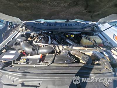 2017 Ford Super Duty F-250 Lariat Crew Cab Medium Bed - zdjęcie 15 z 28 - miniatura