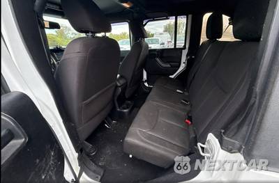 2015 Jeep Wrangler Unlimited Sport - zdjęcie 12 z 28 - miniatura