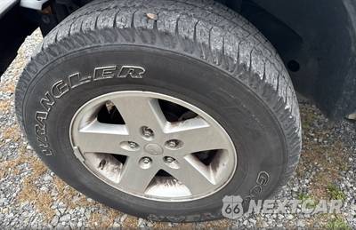 2015 Jeep Wrangler Unlimited Sport - zdjęcie 23 z 28 - miniatura