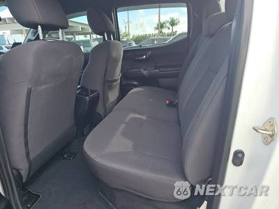 2019 Toyota Tacoma TRD Off-Road Crew Cab Medium Bed - zdjęcie 13 z 18 - miniatura