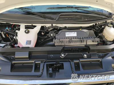 2025 GMC Savana 2500 Cargo Van 1WT 135.0" WB - zdjęcie 14 z 26 - miniatura