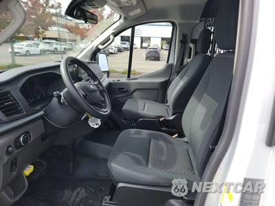 2025 Ford Transit 250 Cargo Van Low Roof 130.0" WB - zdjęcie 7 z 22 - miniatura