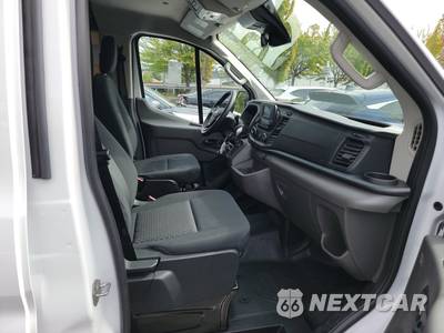 2025 Ford Transit 250 Cargo Van Low Roof 130.0" WB - zdjęcie 8 z 22 - miniatura