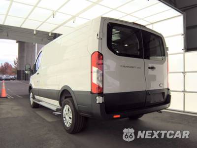 2025 Ford Transit 250 Cargo Van Low Roof 130.0" WB - zdjęcie 6 z 30 - miniatura