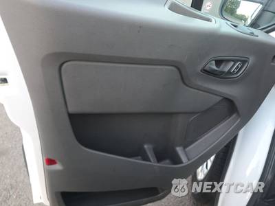2025 Ford Transit 250 Cargo Van Low Roof 130.0" WB - zdjęcie 9 z 42 - miniatura