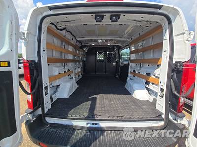 2025 Ford Transit 250 Cargo Van Low Roof 130.0" WB - zdjęcie 15 z 24 - miniatura