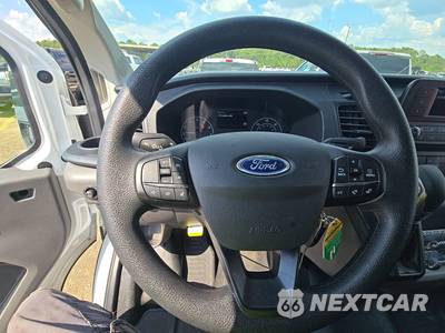 2025 Ford Transit 250 Cargo Van Low Roof 130.0" WB - zdjęcie 10 z 24 - miniatura
