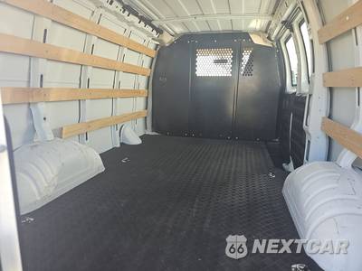 2025 Chevrolet Express 2500 Cargo Van 1WT 135.0" WB - zdjęcie 16 z 22 - miniatura