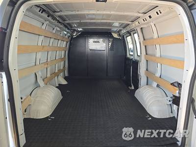 2025 Chevrolet Express 2500 Cargo Van 1WT 135.0" WB - zdjęcie 15 z 24 - miniatura