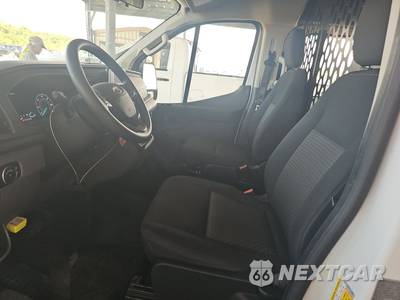 2025 Ford Transit 250 Cargo Van Low Roof 130.0" WB - zdjęcie 7 z 27 - miniatura