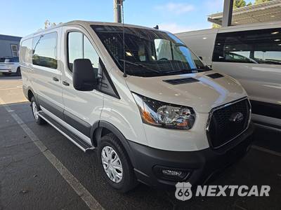 2025 Ford Transit 250 Cargo Van Low Roof 130.0" WB - zdjęcie 3 z 27 - miniatura