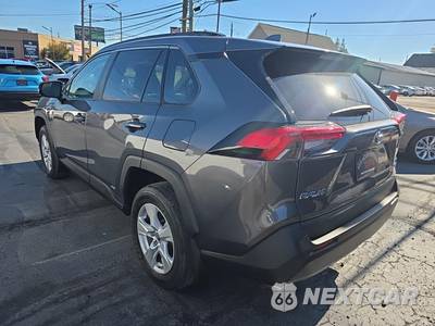 2019 Toyota RAV4 Hybrid XLE - zdjęcie 6 z 21 - miniatura