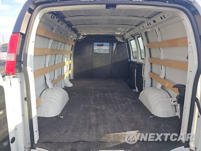 2025 GMC Savana 2500 Cargo Van 1WT 135.0" WB - zdjęcie 15 z 20 - miniatura