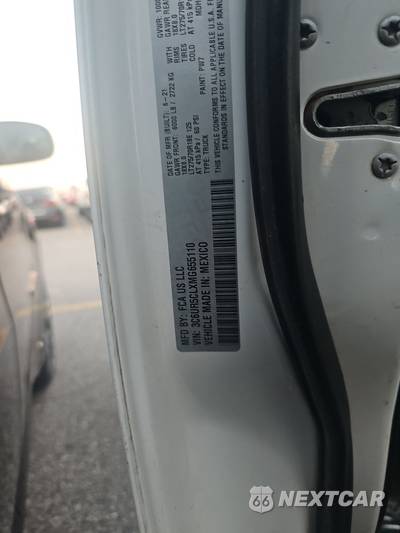 2021 Ram 2500 Tradesman Crew Cab Medium Bed - zdjęcie 14 z 24 - miniatura
