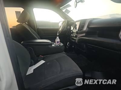 2021 Ram 2500 Tradesman Crew Cab Medium Bed - zdjęcie 8 z 24 - miniatura
