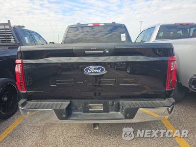 2024 Ford F-150 XLT Crew Cab Short Bed - zdjęcie 5 z 19 - miniatura
