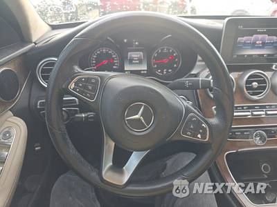 2017 Mercedes-Benz C 300 Sedan - zdjęcie 10 z 35 - miniatura