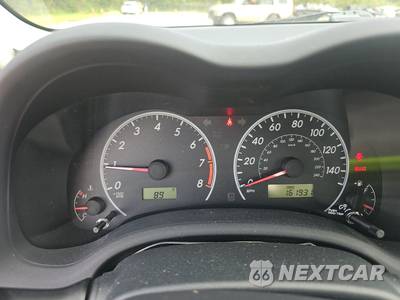 2011 Toyota Corolla - zdjęcie 12 z 18 - miniatura