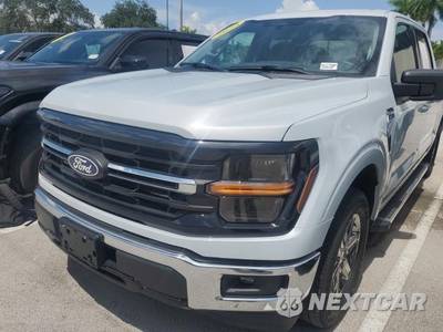 2025 Ford F-150 XLT Crew Cab Short Bed - zdjęcie 30 z 50 - miniatura