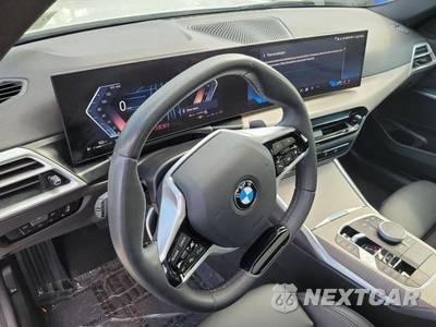 2025 BMW 3 Series Sedan 330i - zdjęcie 23 z 50 - miniatura