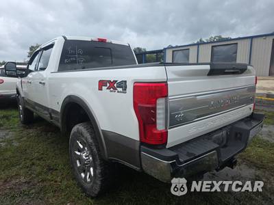 2019 Ford Super Duty F-250 King Ranch Crew Cab Medium Bed - zdjęcie 6 z 22 - miniatura