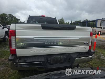 2019 Ford Super Duty F-250 King Ranch Crew Cab Medium Bed - zdjęcie 5 z 22 - miniatura