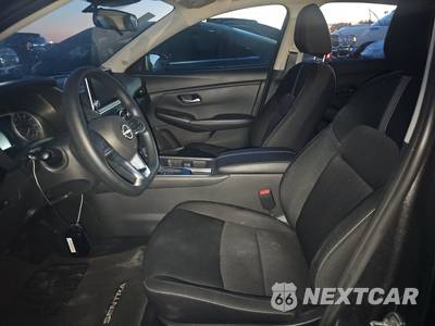 2025 Nissan Sentra SV - zdjęcie 7 z 18 - miniatura