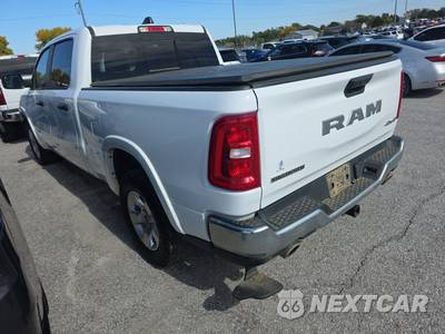 2025 Ram 1500 Big Horn Crew Cab Medium Bed - zdjęcie 6 z 29 - miniatura